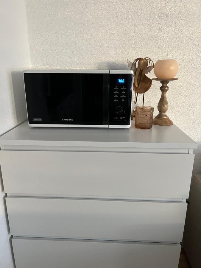Black&White Apartment Uzwil Eksteriør billede